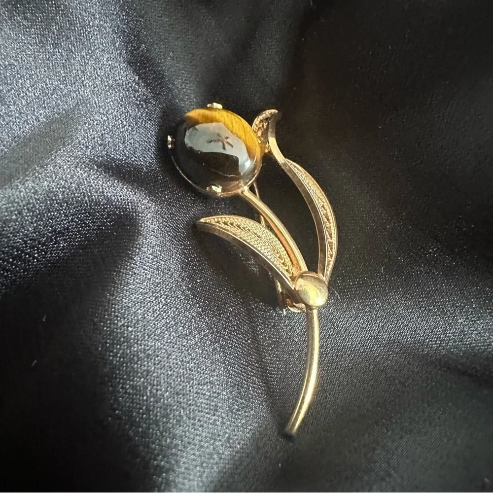 Vintage Tiger’s Eye Leaf Flower Brooch Pin 12/20 Gold Filled